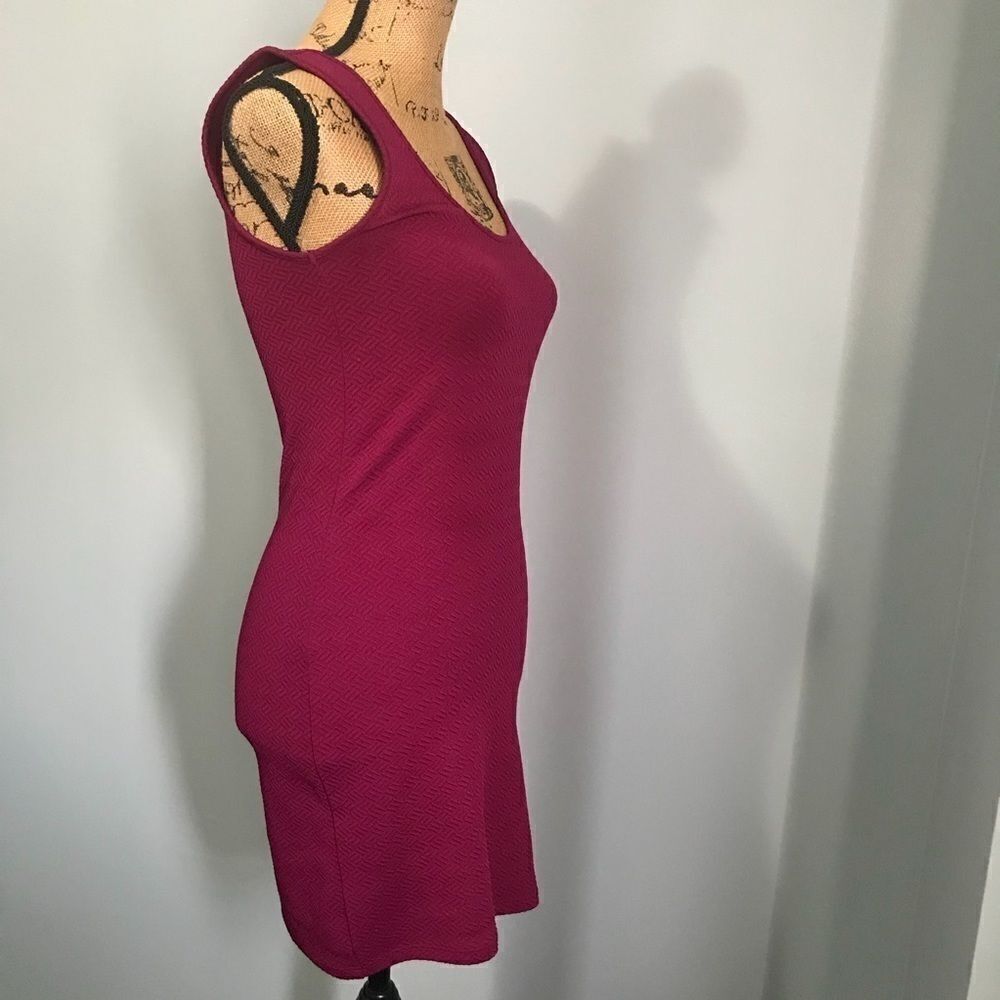 Forever 21 midi sleeveless bodycon dress